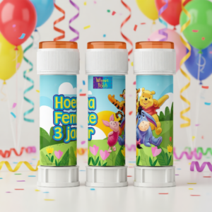 Bellenblaas wikkel traktatie printable winnie the pooh, gepersonaliseerd met naam en leeftijd
