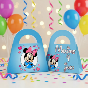 traktatie tasje driehoek printable minnie mouse, gepersonaliseerd met naam en leeftijd